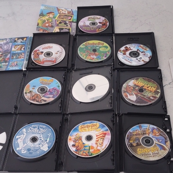 Scooby-Doo Video Game Collection - Multicolor - Picture 4 of 5